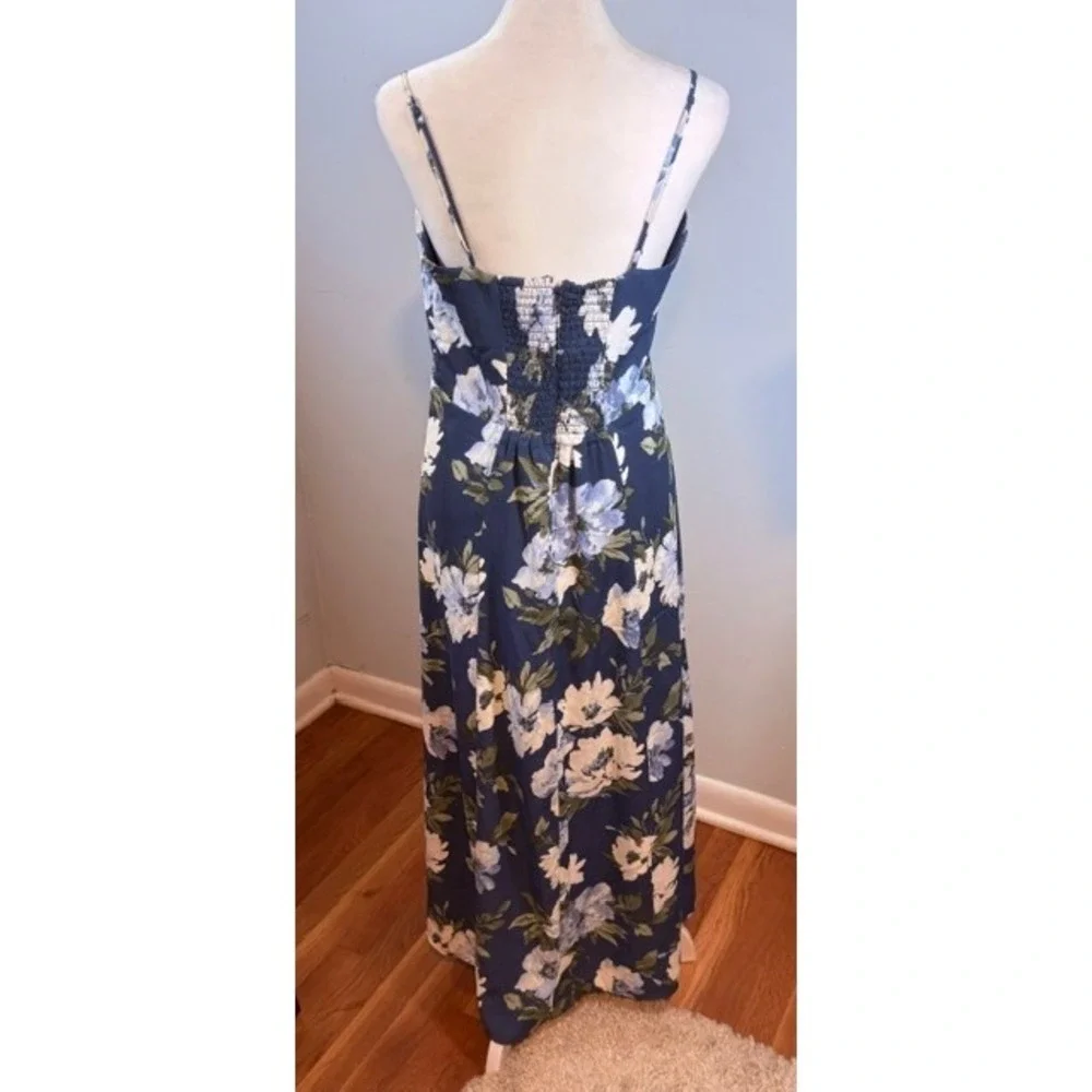 Abercrombie & Fitch Floral Maxi Dress Size M Smocked Back Spaghetti Strap Navy